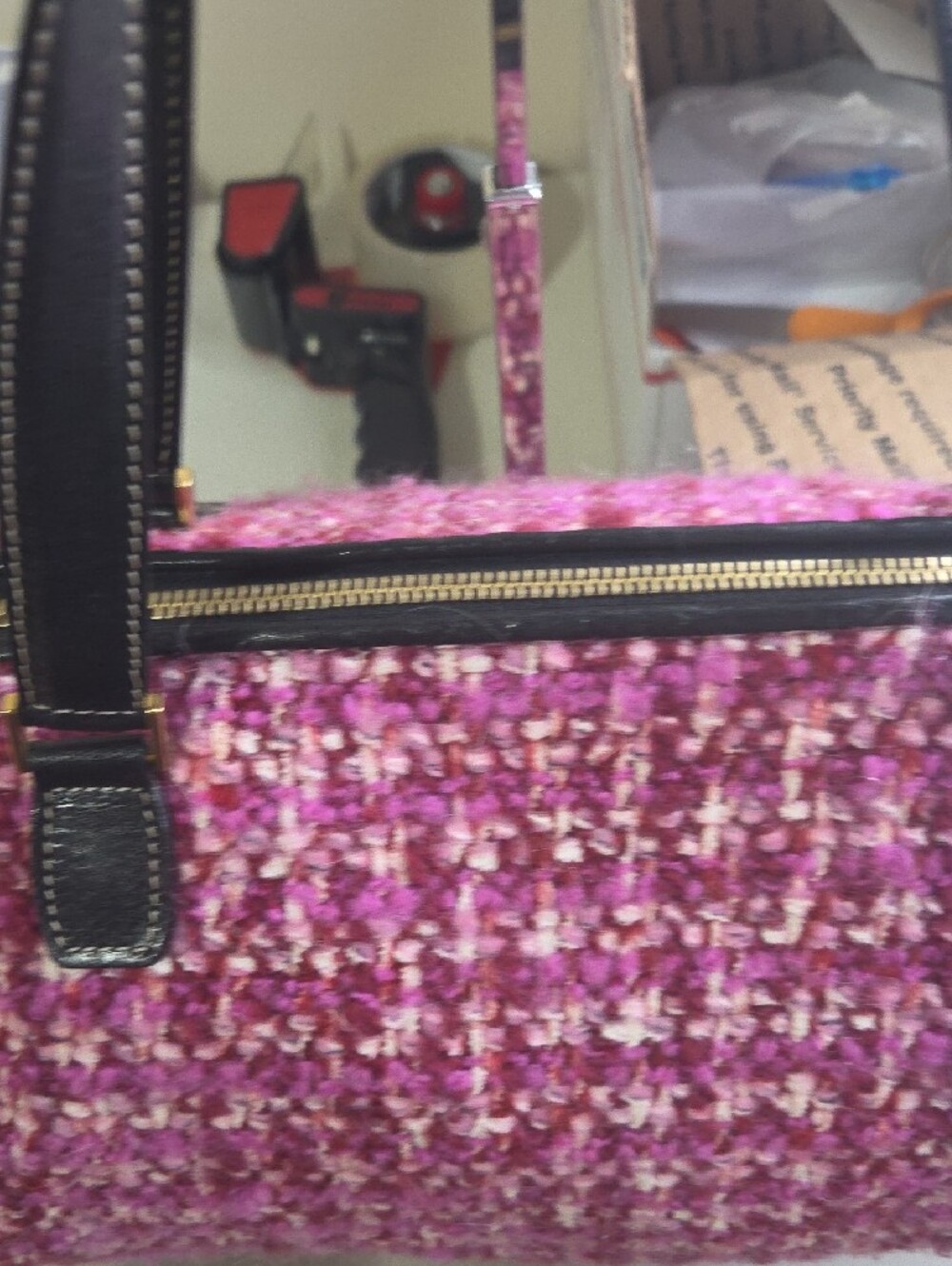 Kate Spade Vintage Pink Tweed Shoulder Bag with Black Handles - Picture 4 of 9